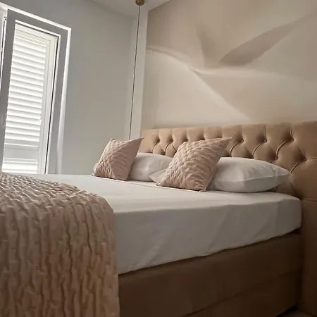 Adriatic Blue Дубровник