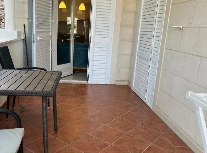 アパートメント　アドリアティック　ブルー アパート