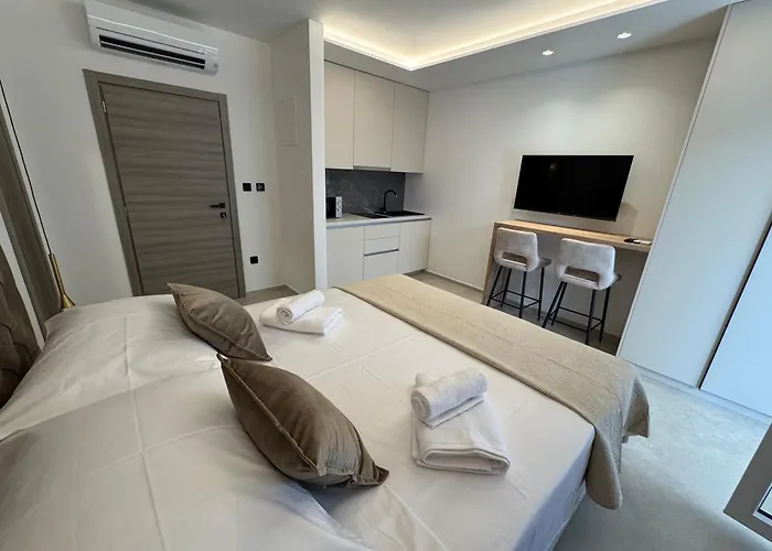 アパートメント　アドリアティック　ブルー *