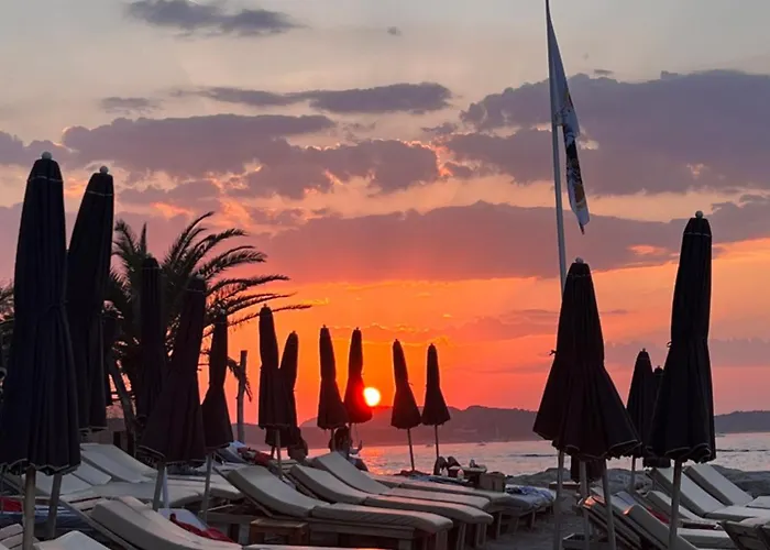 アパート アパートメント　アドリアティック　ブルー *