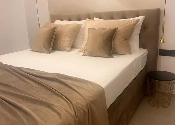 アパートメント　アドリアティック　ブルー *