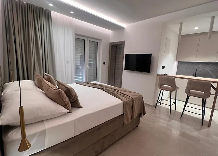 アパートメント　アドリアティック　ブルー