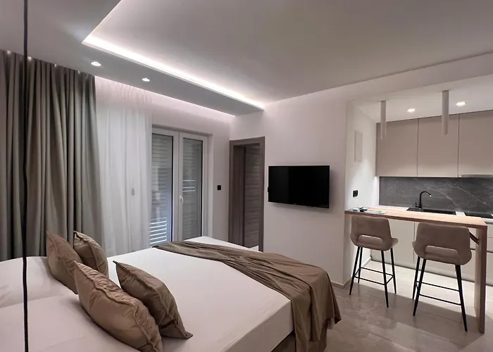 アパートメント　アドリアティック　ブルー