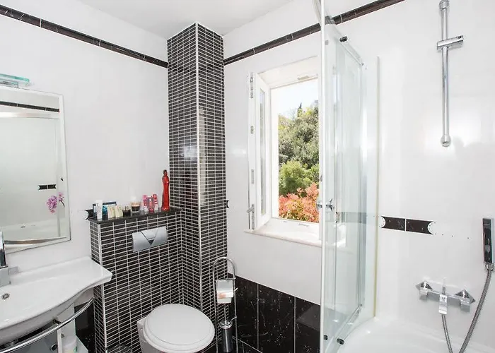 アパート アパートメント　アドリアティック　ブルー *